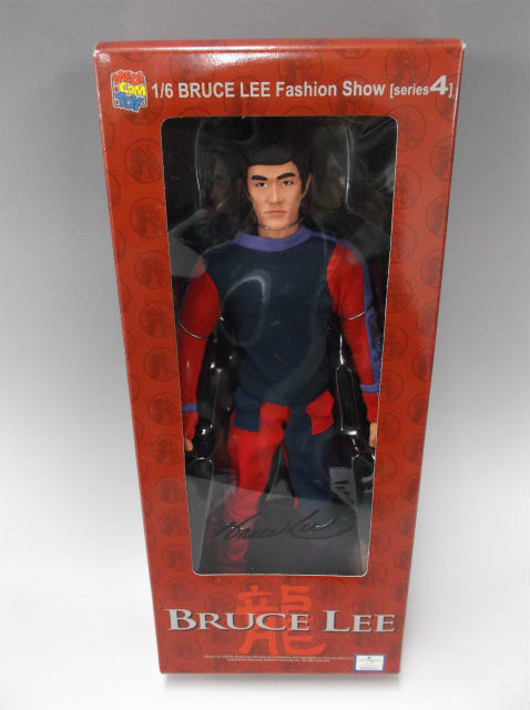 ブルース・リー ファッションショー シリーズ4 パターンシャツ 丸首ネイビー/赤