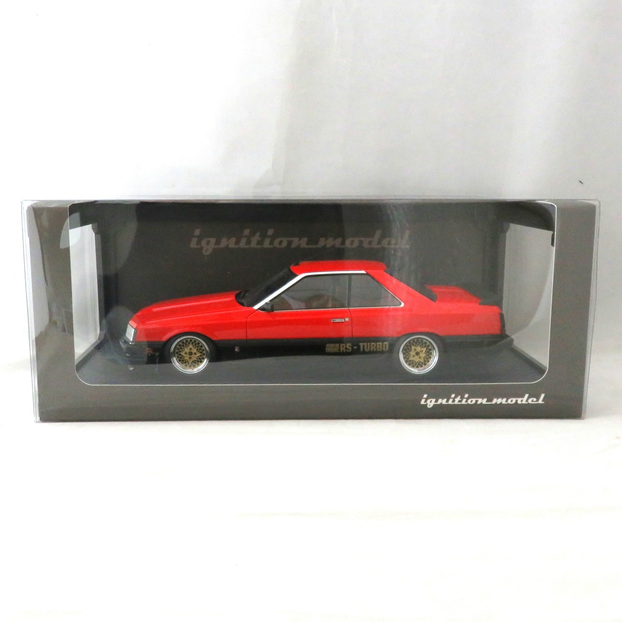 IGNITION MODEL 1/18 Nisan Skyline  2000 RS-TURBO R30 (RED)