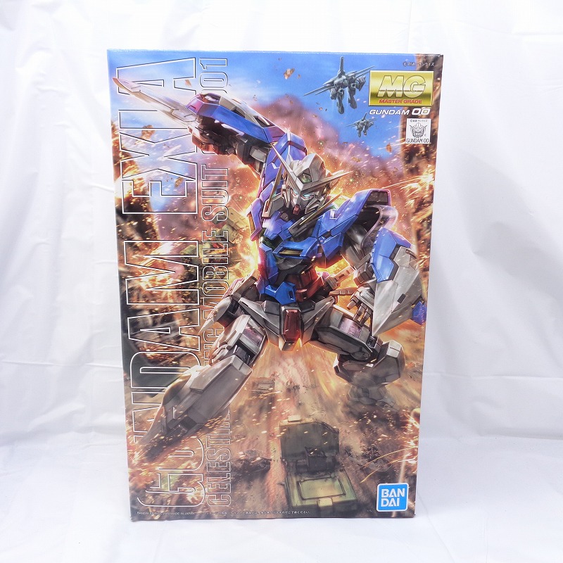 Master Grade 1/100 GN-001 Gundam Exia (Bandai Spirits ver)