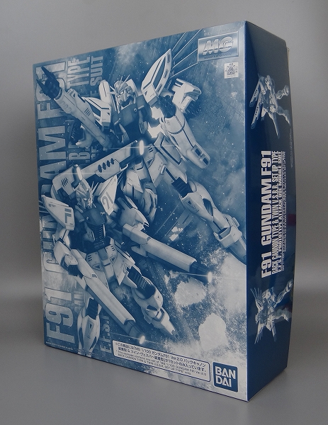 Master Grade Gundam F91 Ver.2.0 Back Canon Type and Twin V.S.B.R Set Up Type