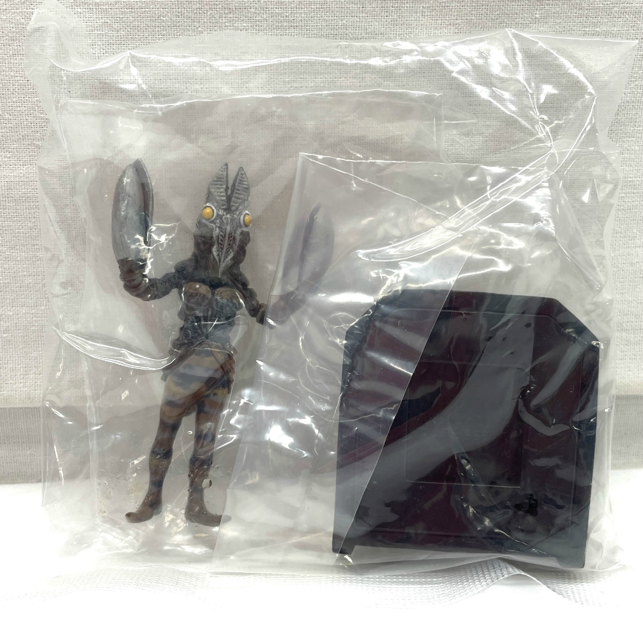 ウルトラ怪獣名鑑3 4.科特隊宇宙へ(2代目バルタン星人)