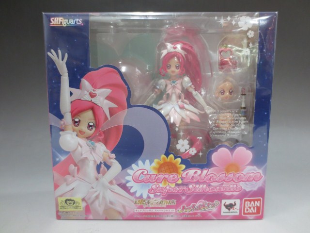 S.H.Figuarts キュアブロッサム スーパーシルエット