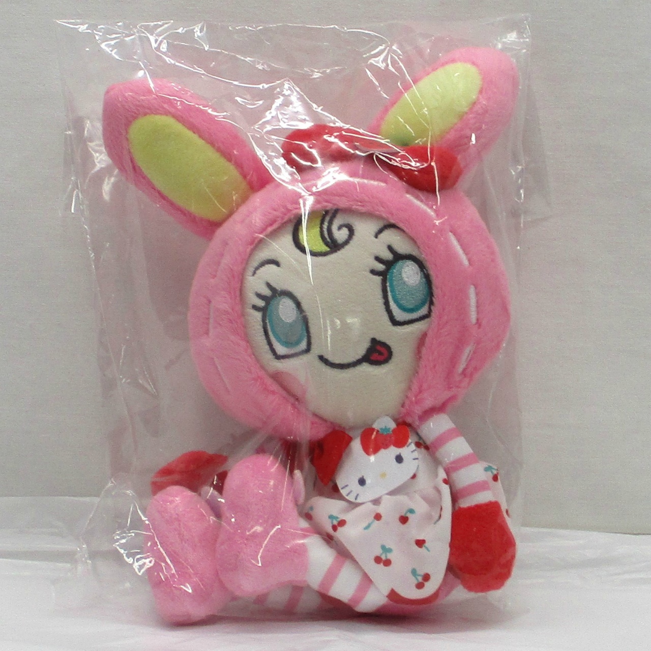 サンリオ Mezzo Piano×Hello Kitty マスコット ベリエちゃん