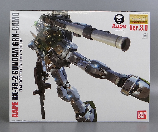 Master Grade AAPE RX-78-2 Gundam GRN-CAMO