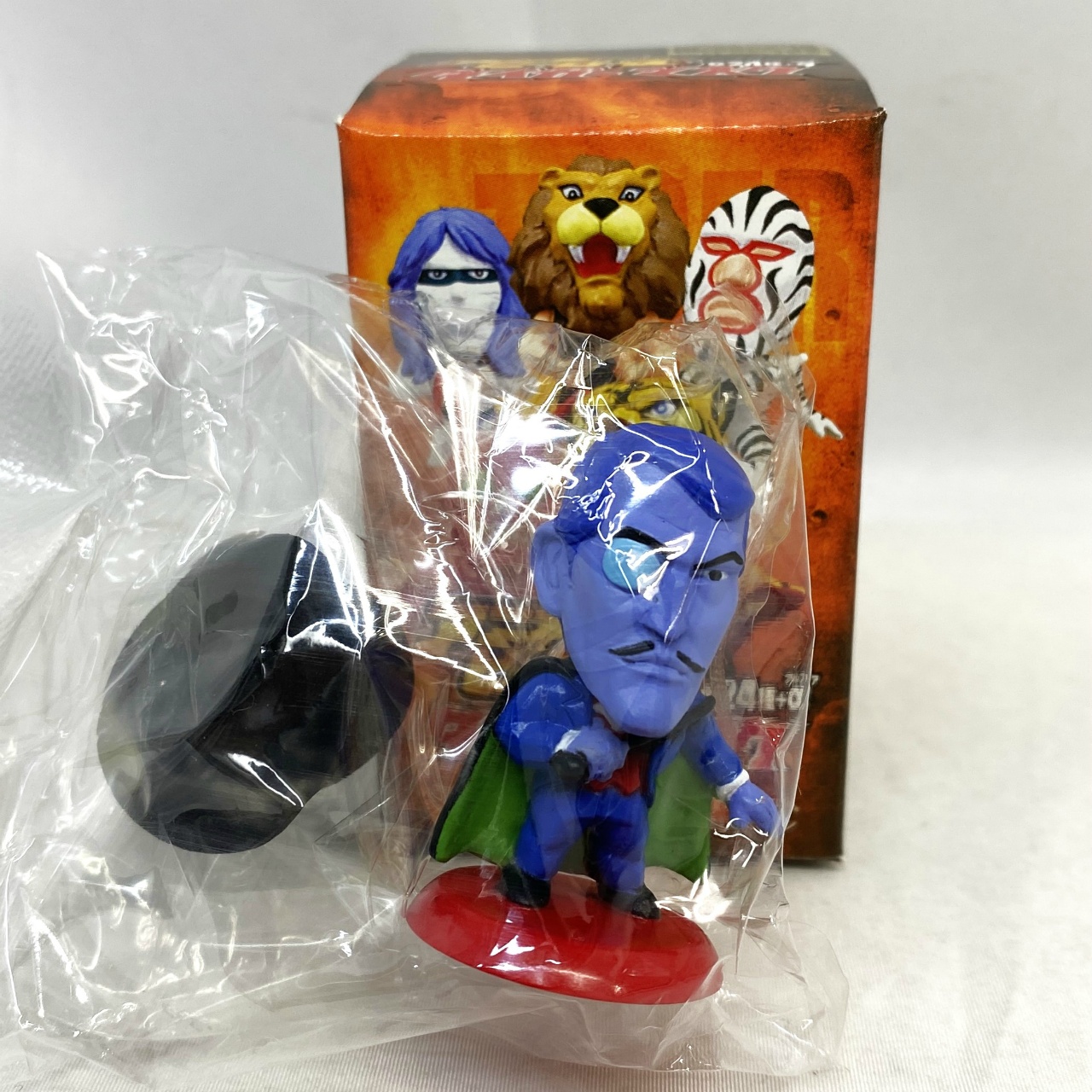 キャラクタープロダクト アニメヒーローズ ミニビッグヘッドフィギュア タイガーマスク ミスターX