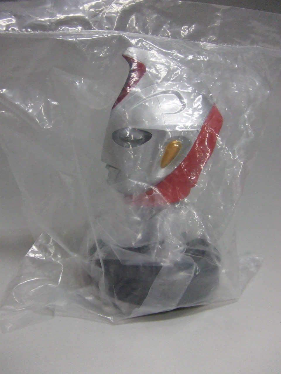 Ultraman Hikari no Kyojin Collection Vol.3 08 - Ultraman Cosmos (corona mode)