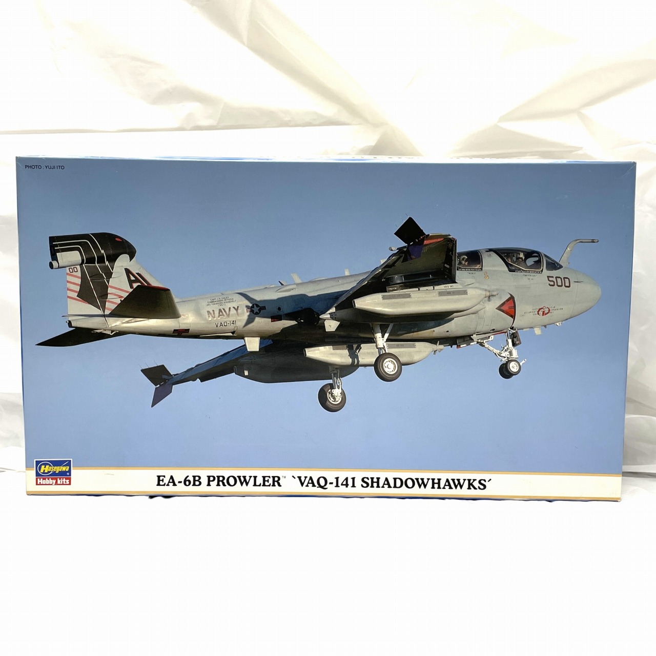 ハセガワ 1/72 EA-6B プラウラー ’VAQ-141 シャドウホークス’