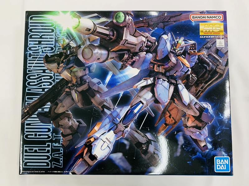 Master Grade 1/100 GAT-X102 Duel Gundam Assault Shroud