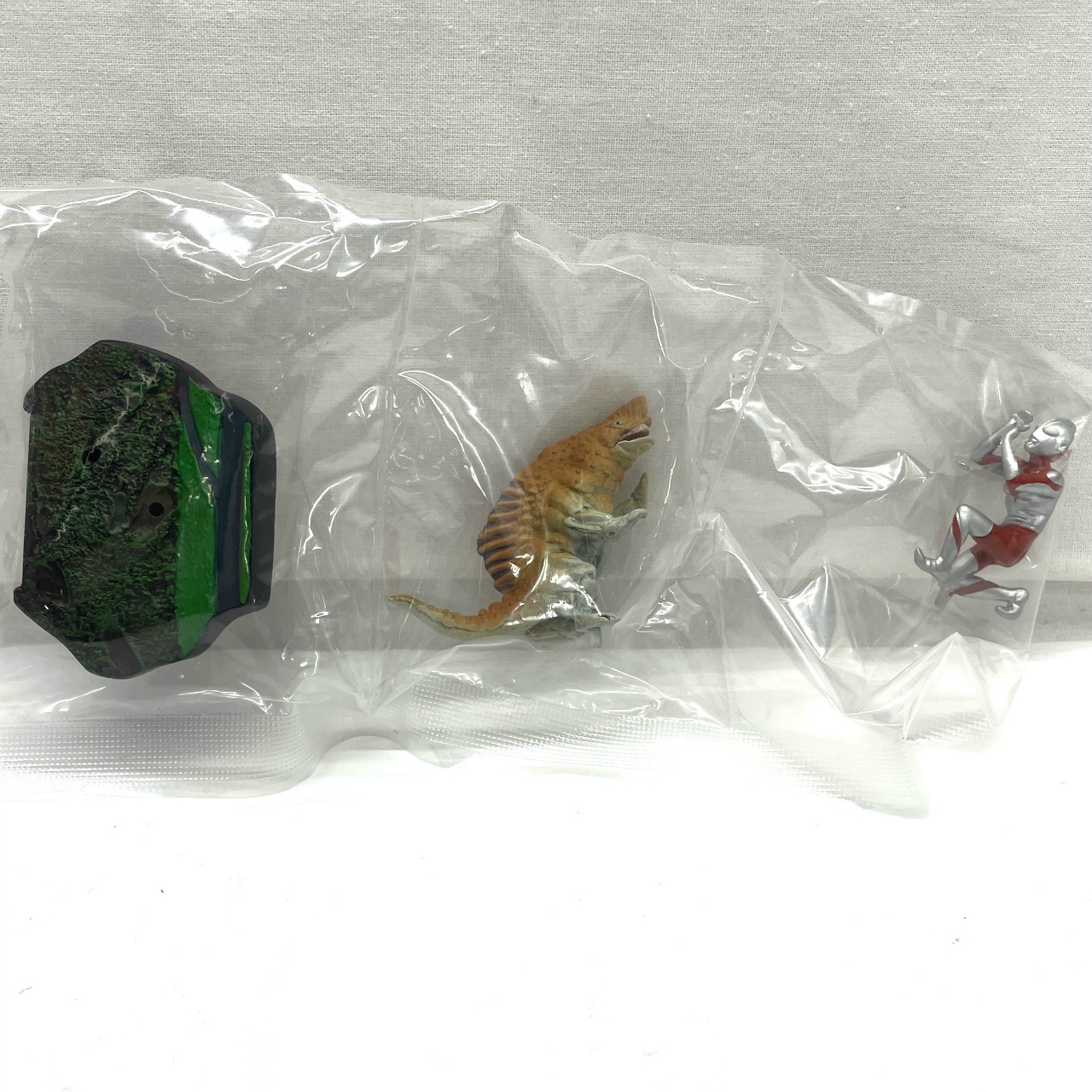 ウルトラ怪獣名鑑 ファイナルコンプリートエディション 3.｢恐怖の宇宙線｣-ウルトラマンvsガヴァドンB-