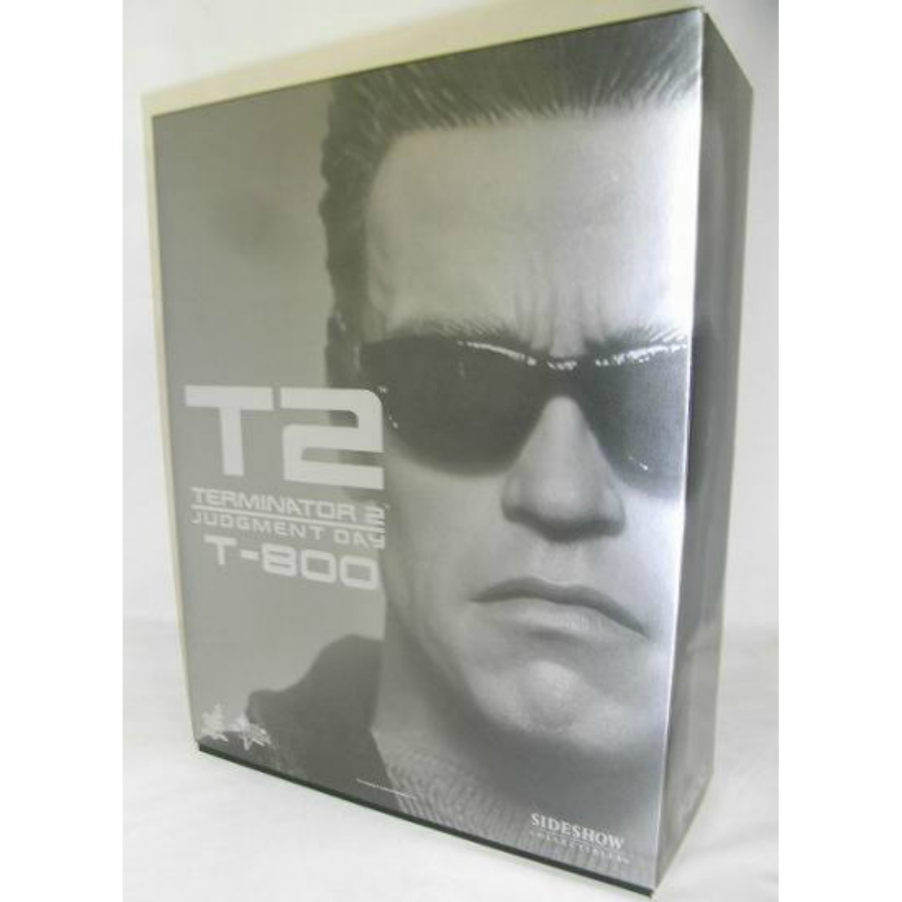 HOT TOYS ムービーマスターピース T-800(T2版)