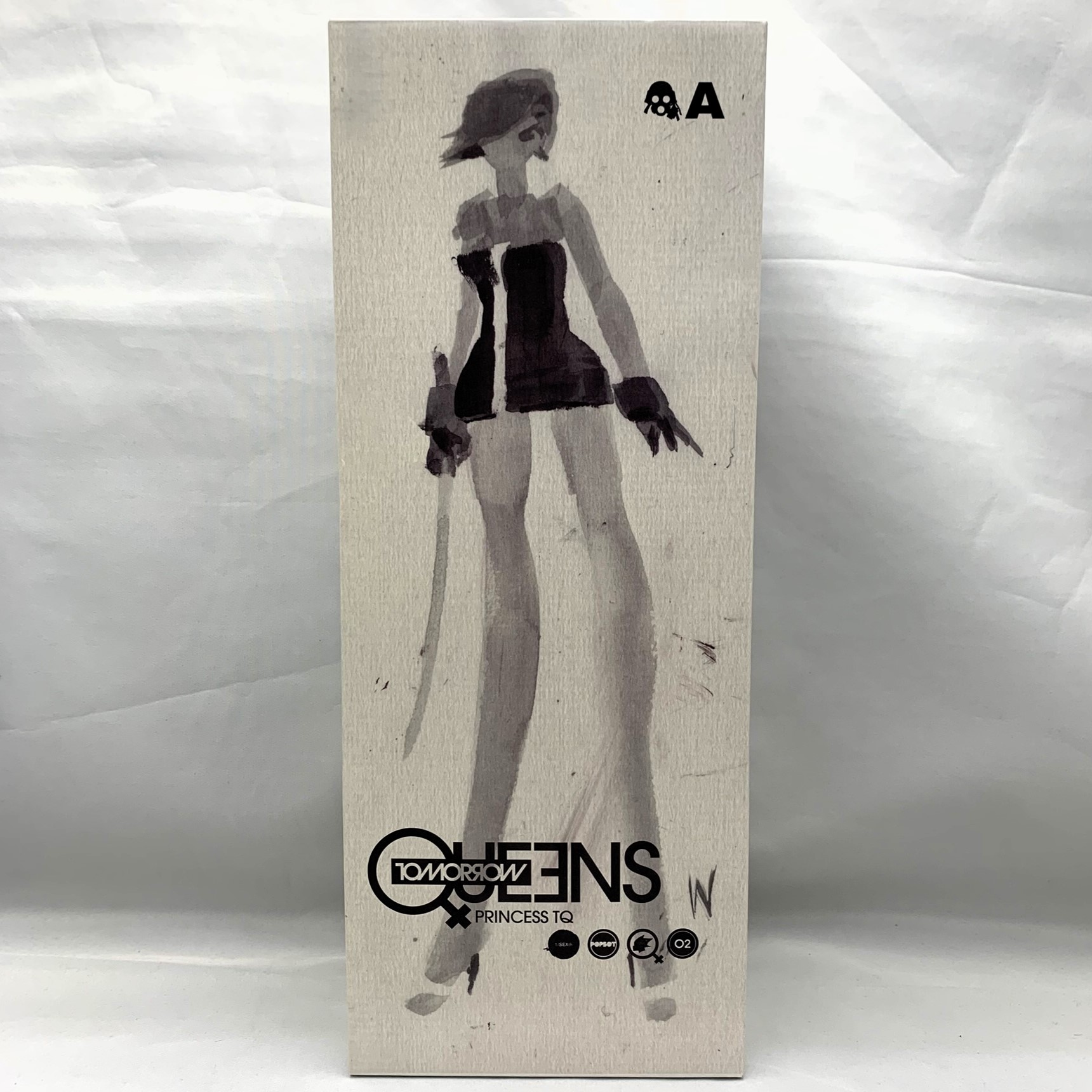 threeA TOMORROW QUEENS PRINCESS