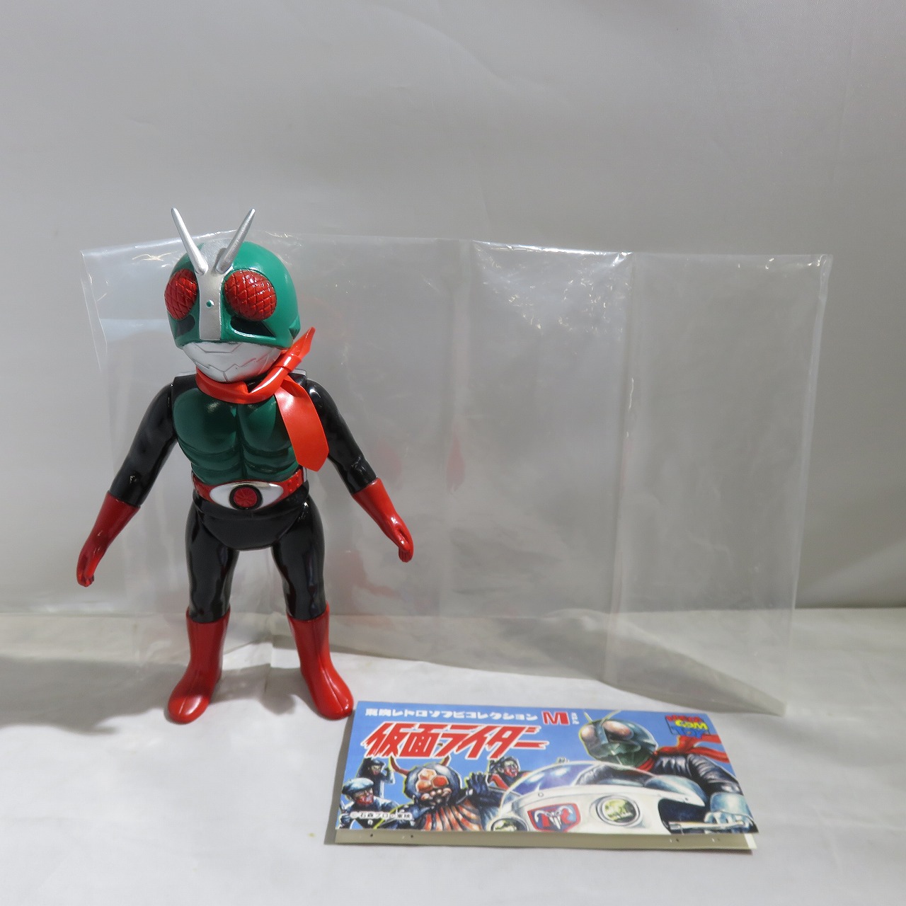 メディコム 東映レトロソフビコレクションM(ミドル) 仮面ライダー新2号(太ライン・マスク取れ)(ミドルサイズ)