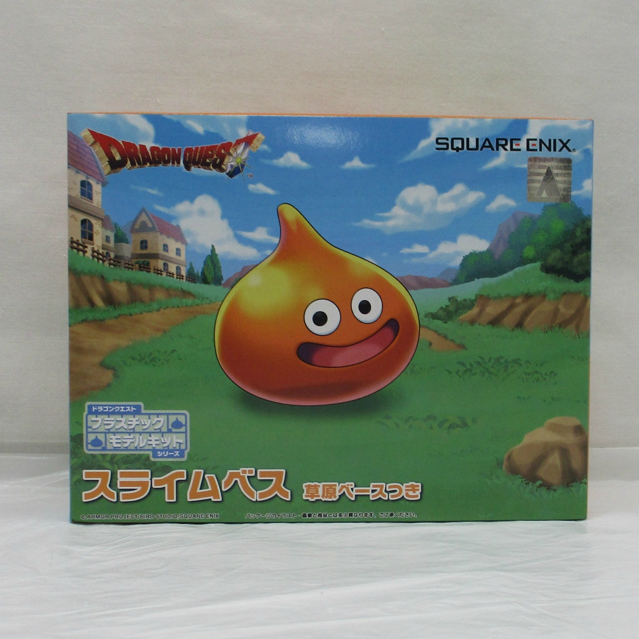 ドラゴンクエスト プラスチックモデルキットシリーズ スライムベス草原ベースつき
