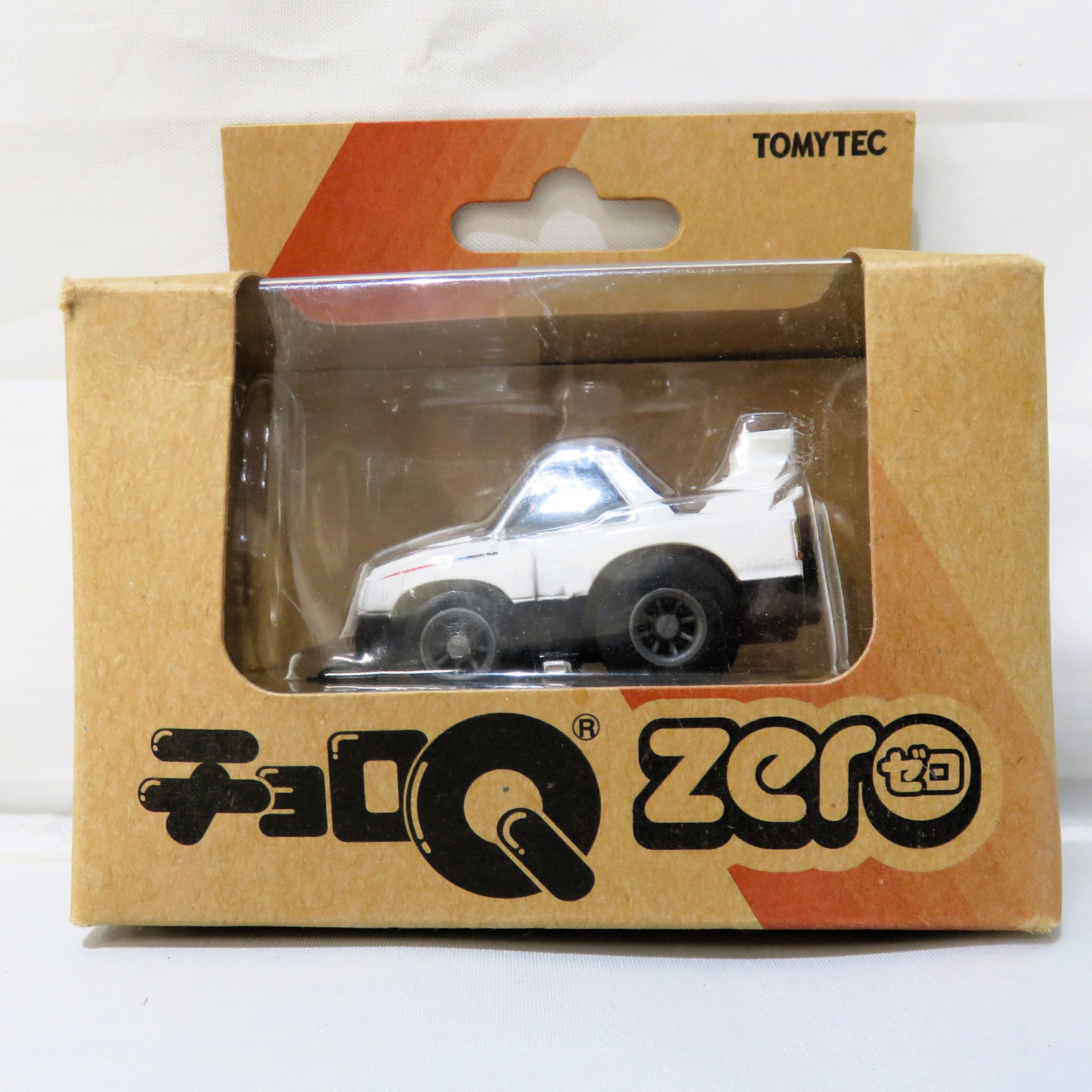 トミーテック チョロQ zero Z-01b スカイライン シルエット(白/黒)