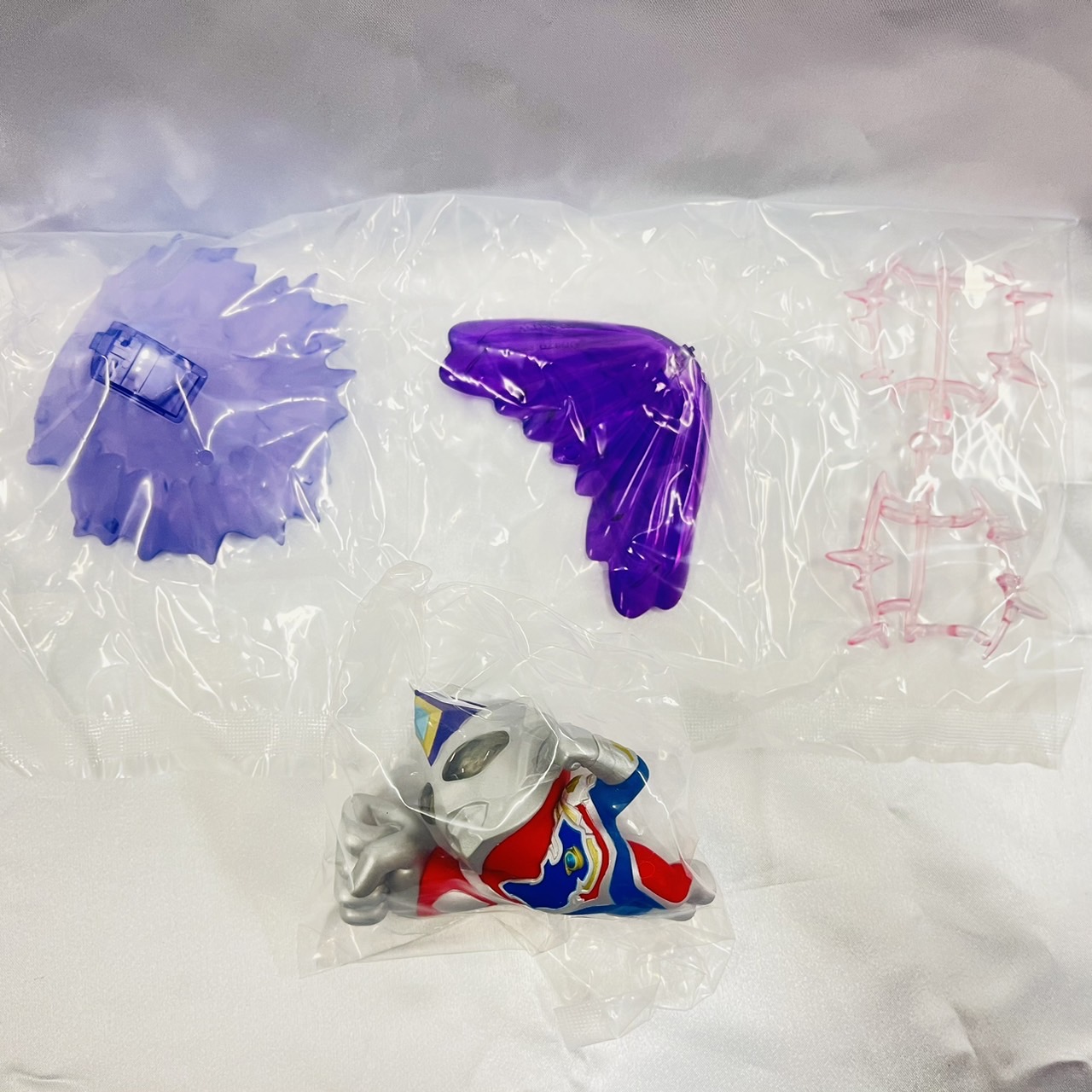 TAMASHII NATIONS BOX ウルトラマン ARTlized -進め銀河の果てまでも- ウルトラマンデッカー フラッシュタイプ