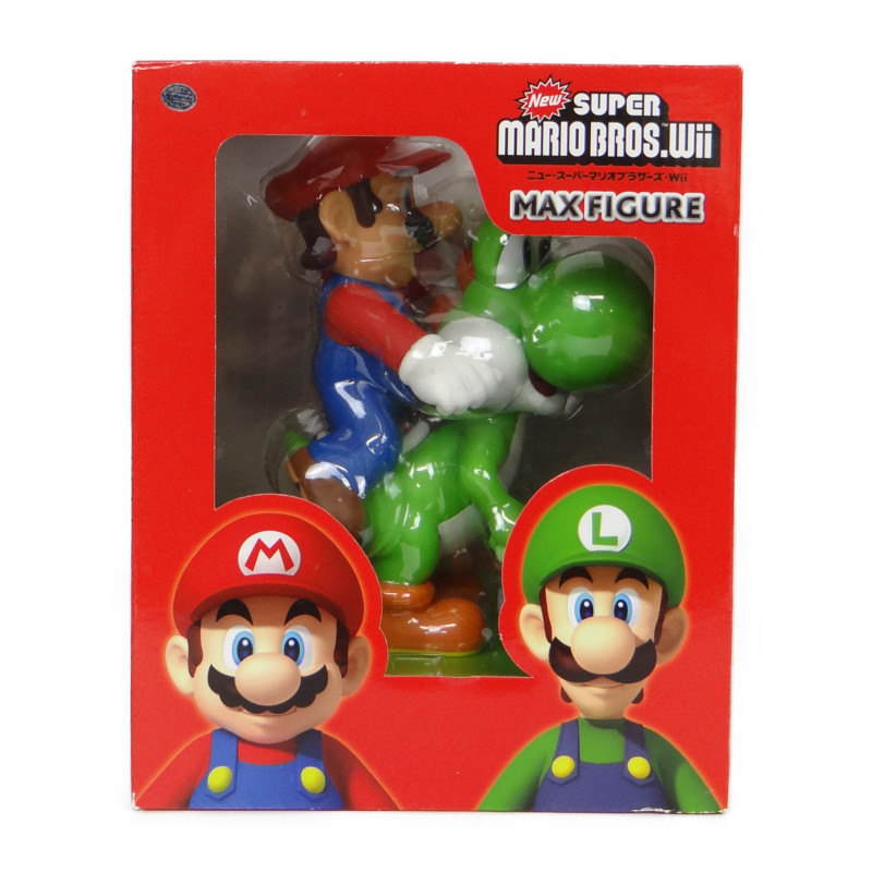 New Super Mario Brothers Wii Max Figure Mario and Yoshi