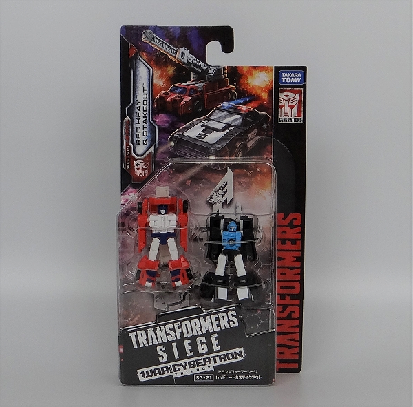 TAKARATomy Transformers Siege SG-21 Red Heat and Stakeout