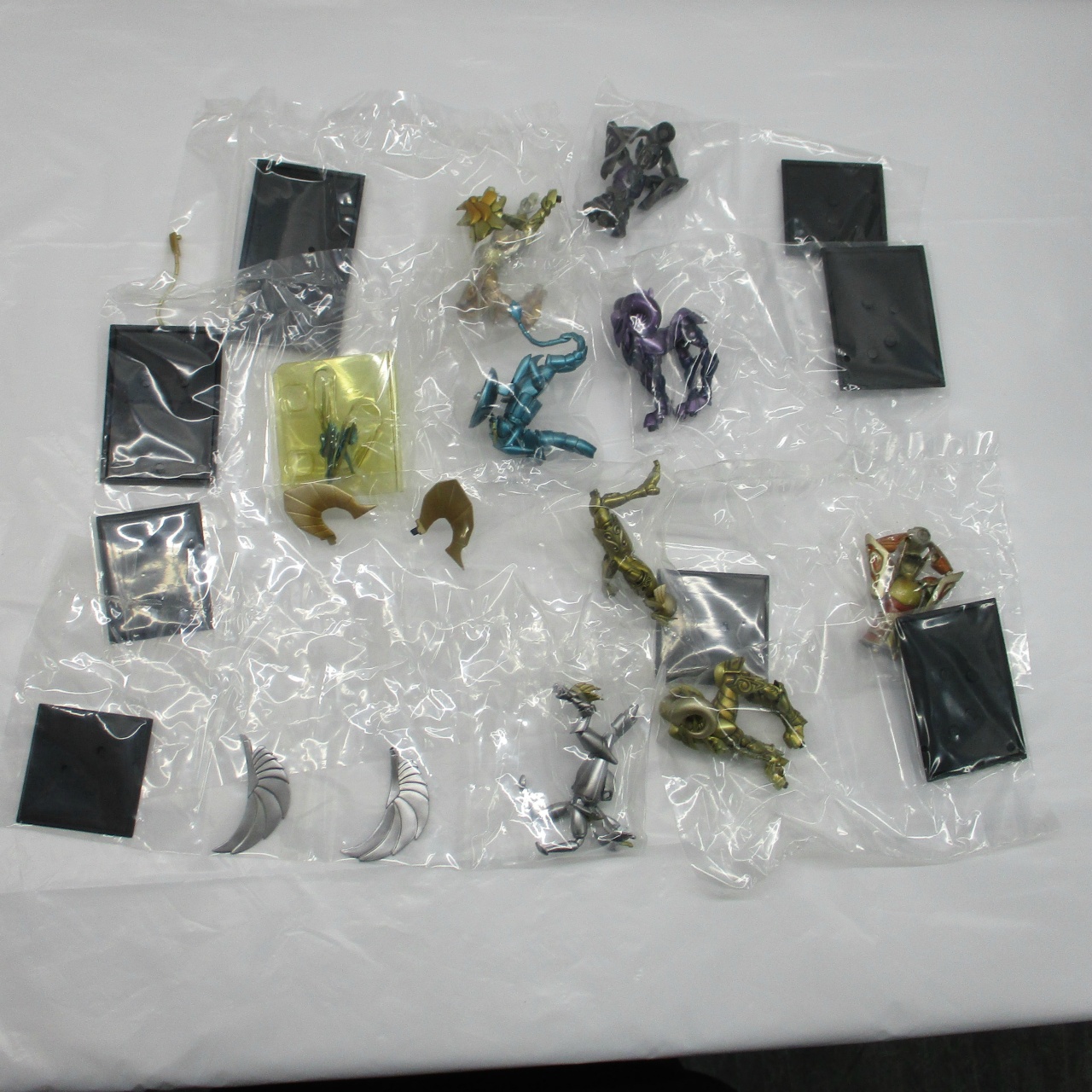 メディコス 聖闘士星矢 超像 聖衣コレクション Vol.1 全8種セット