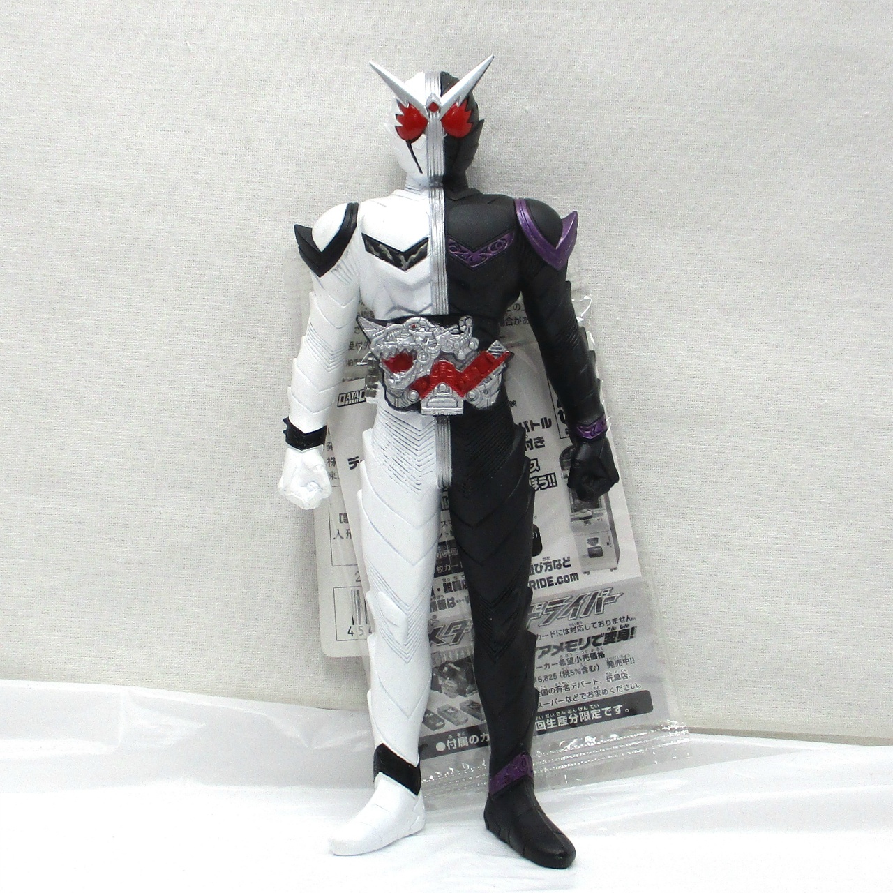 バンダイ ライダーヒーローシリーズ 04 仮面ライダーW ファングジョーカー