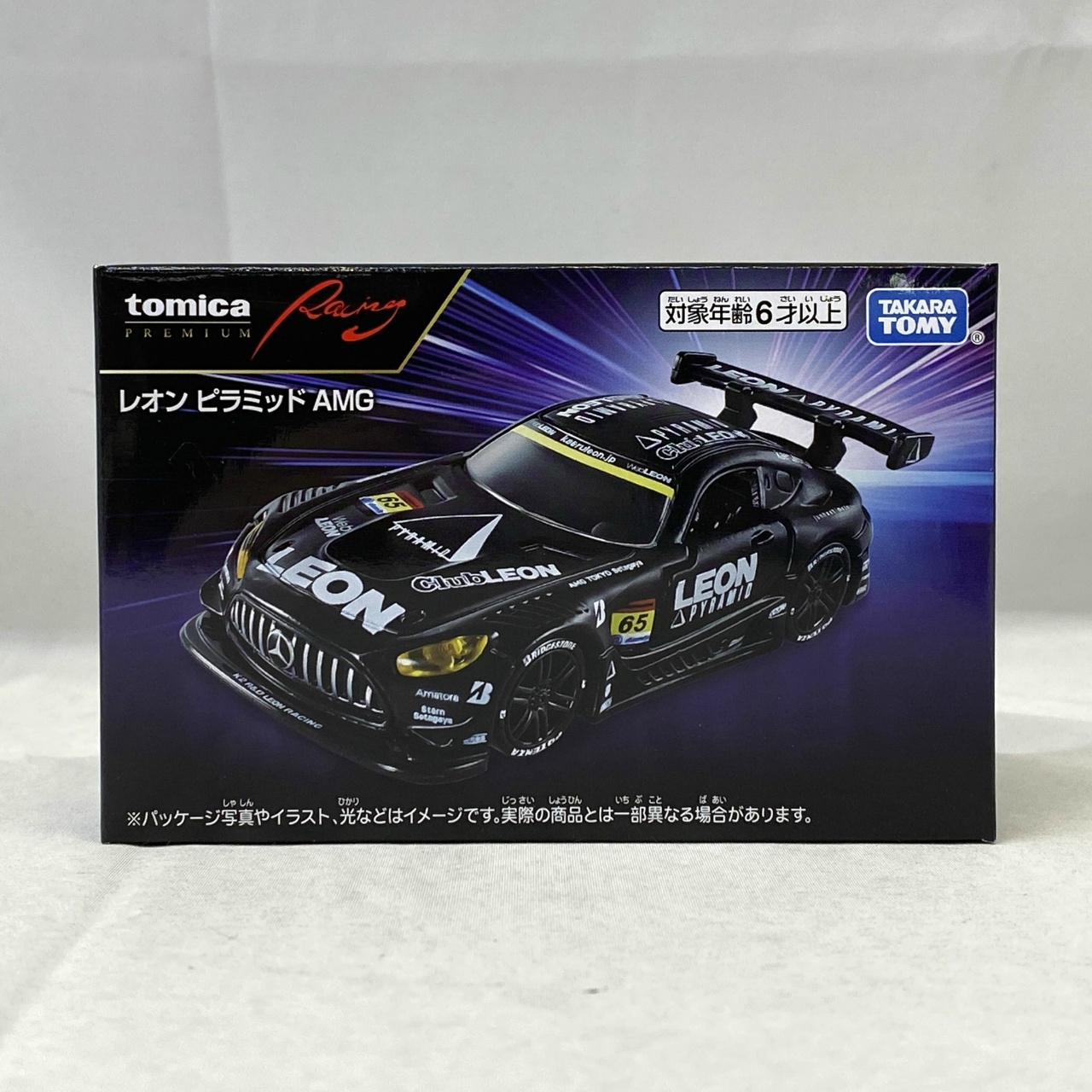 トミカプレミアムRacing レオン ピラミッド AMG
