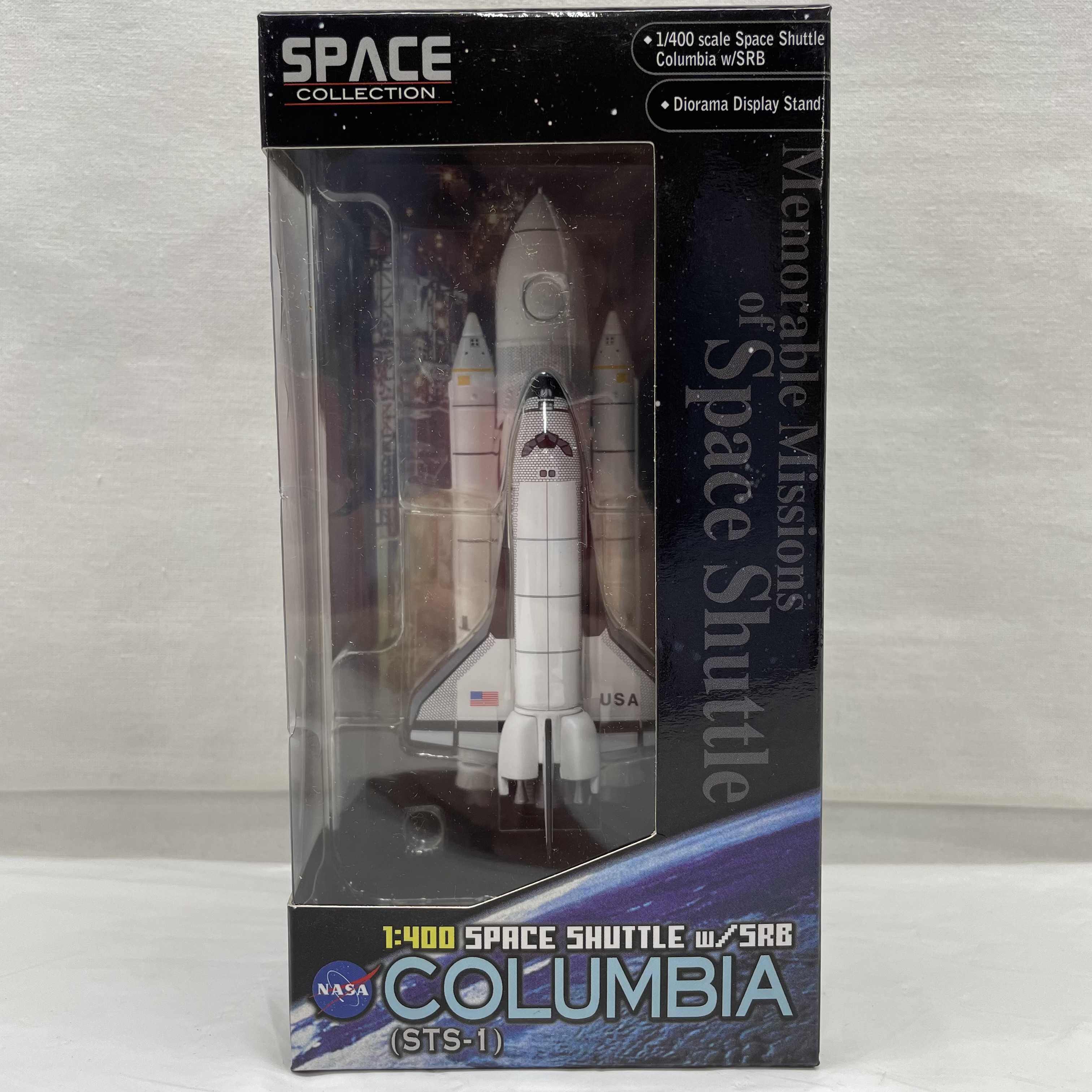 ドラゴン 1/400 スペースシャトル コロンビア ブースター付 (STS-1) 完成品