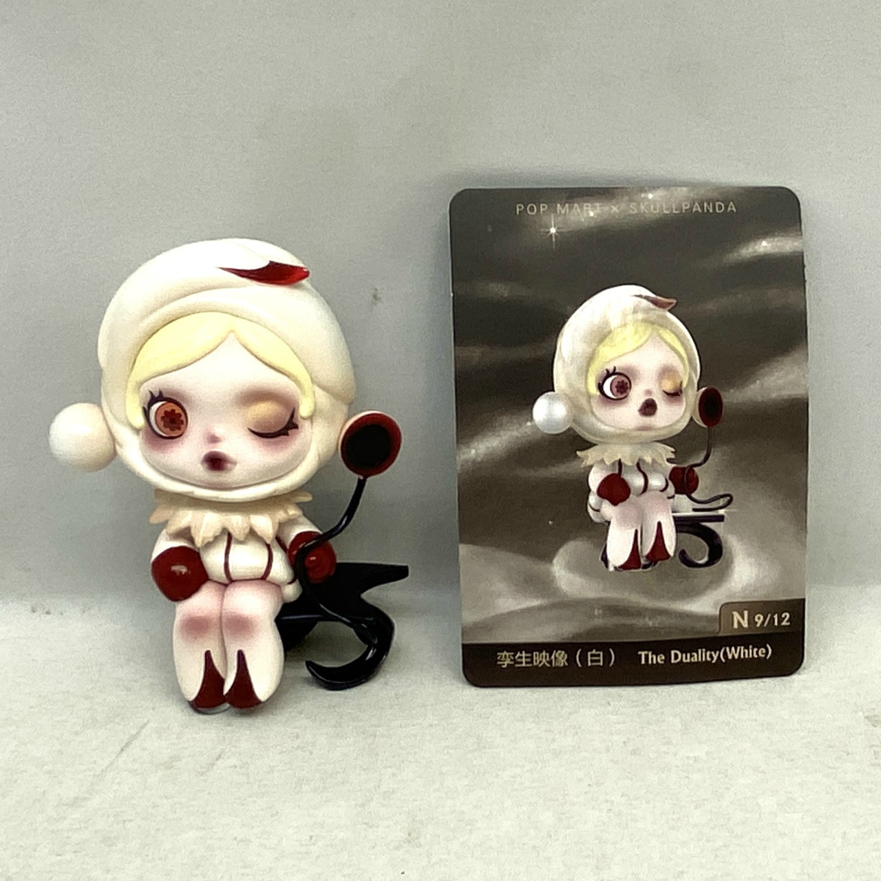 POP MART SKULLPANDA Image Of Reality シリーズ The Duality(White)